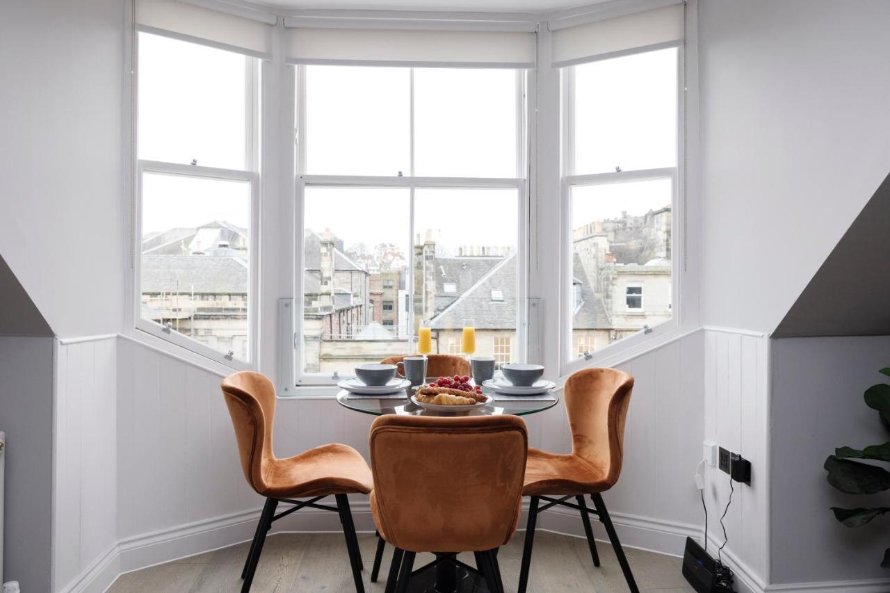 Altido Gorgeous Flat Overlooking Edinburgh Castle Extérieur photo