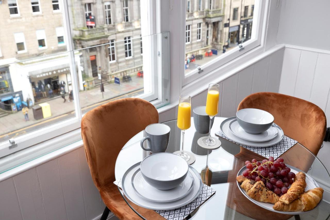 Altido Gorgeous Flat Overlooking Edinburgh Castle Extérieur photo