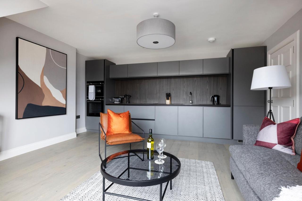 Altido Gorgeous Flat Overlooking Edinburgh Castle Extérieur photo